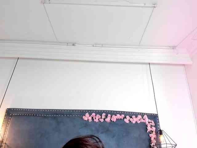 MadissonBonne webcam