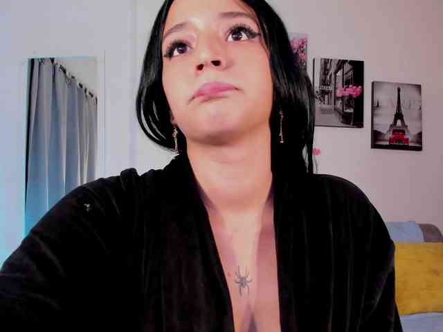 SaritaW webcam