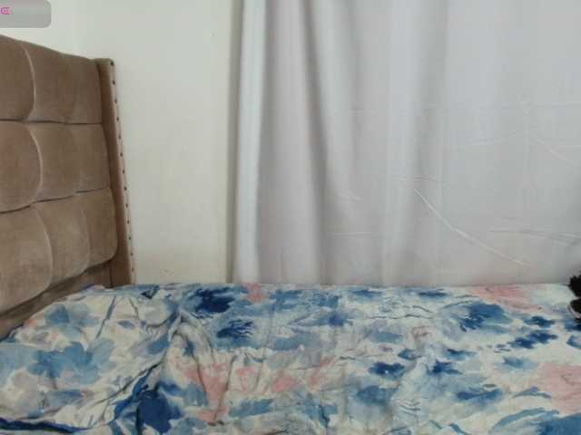 Zafiro77's BongaCams show and profile