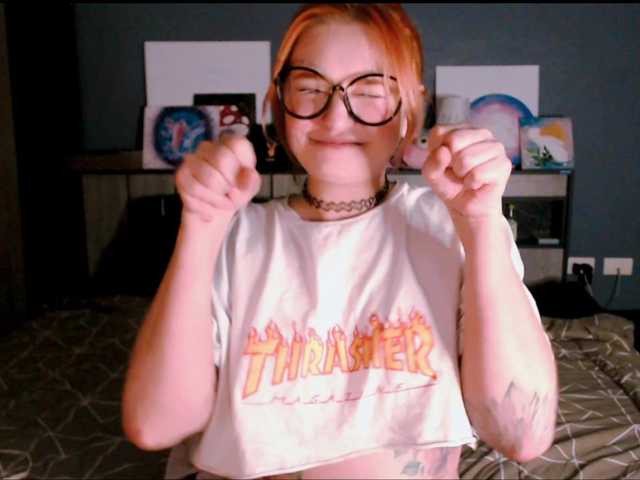 mymoonstar's BongaCams show and profile