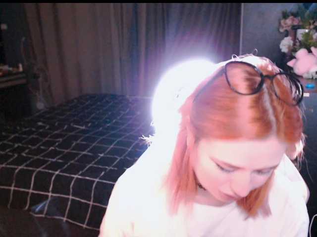 mymoonstar's BongaCams show and profile