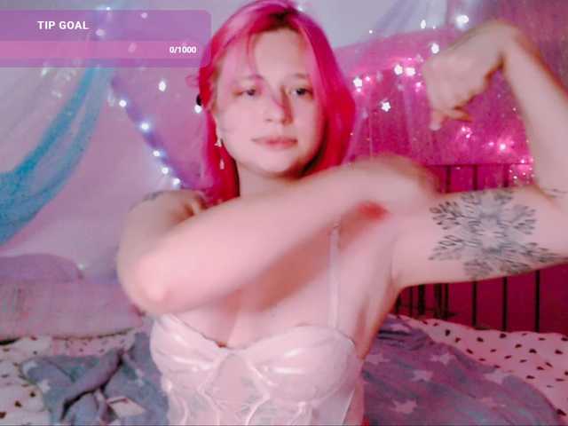 mymoonstar's BongaCams show and profile