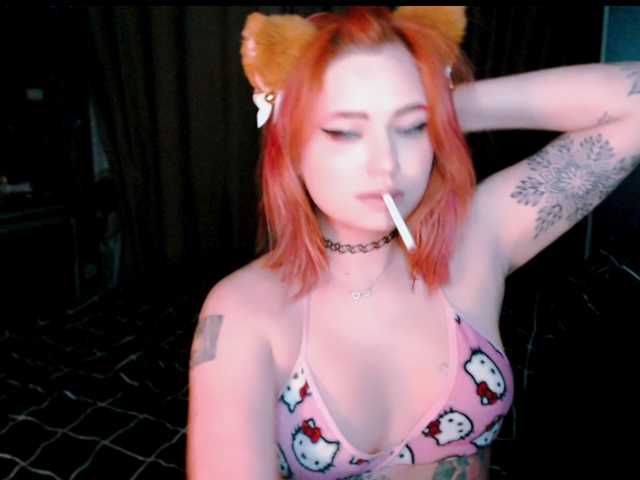 mymoonstar's BongaCams show and profile
