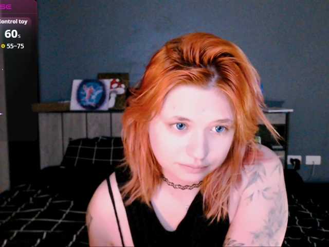 mymoonstar's BongaCams show and profile