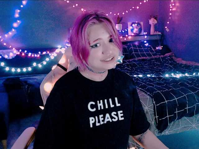 mymoonstar's BongaCams show and profile