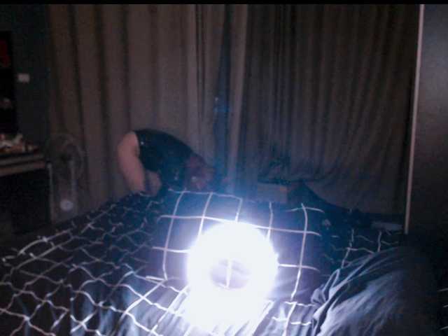 mymoonstar's BongaCams show and profile