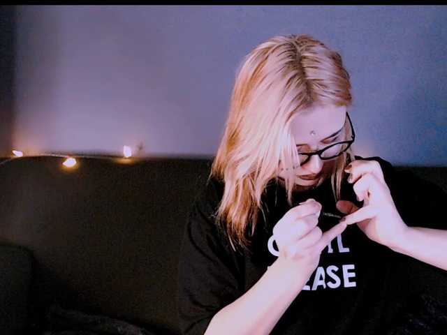  mymoonstar chat room