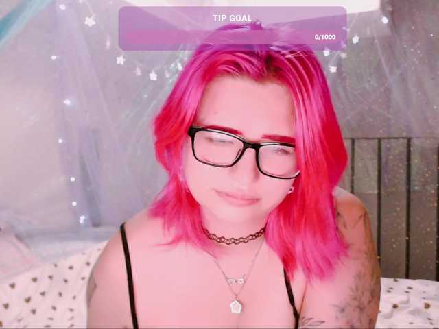 mymoonstar's BongaCams show and profile