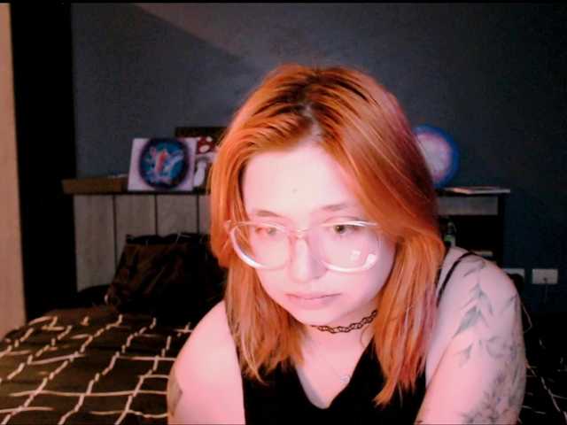 mymoonstar's BongaCams show and profile