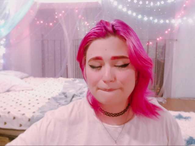 mymoonstar's BongaCams show and profile