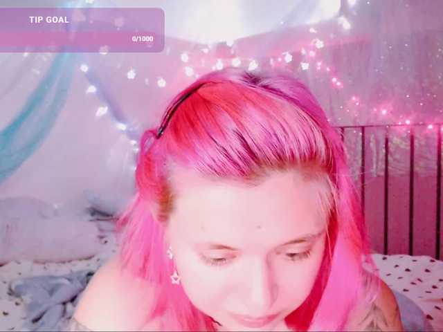 mymoonstar's BongaCams show and profile