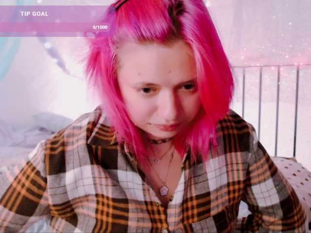 mymoonstar's BongaCams show and profile