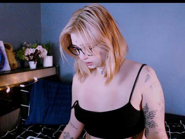  mymoonstar chat room