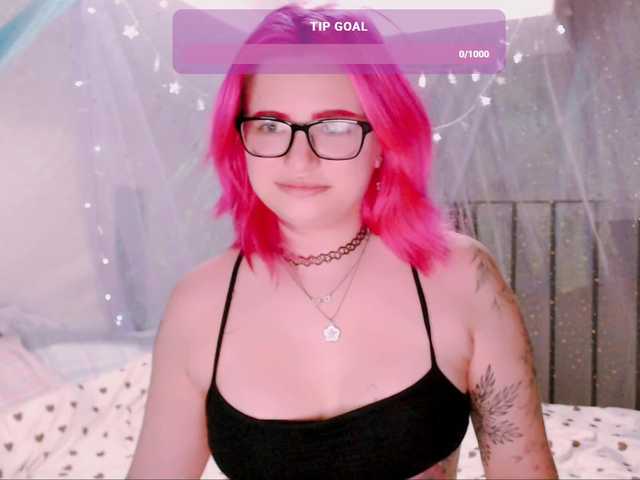 mymoonstar's BongaCams show and profile