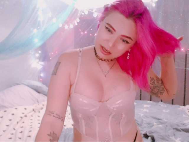 mymoonstar live cam profile