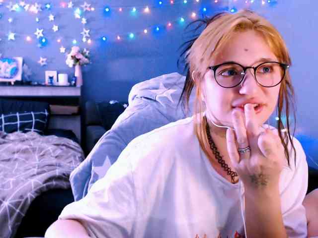 mymoonstar webcam