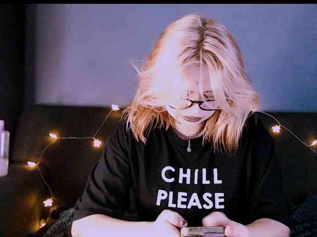 mymoonstar Live Webcam on BongaCams