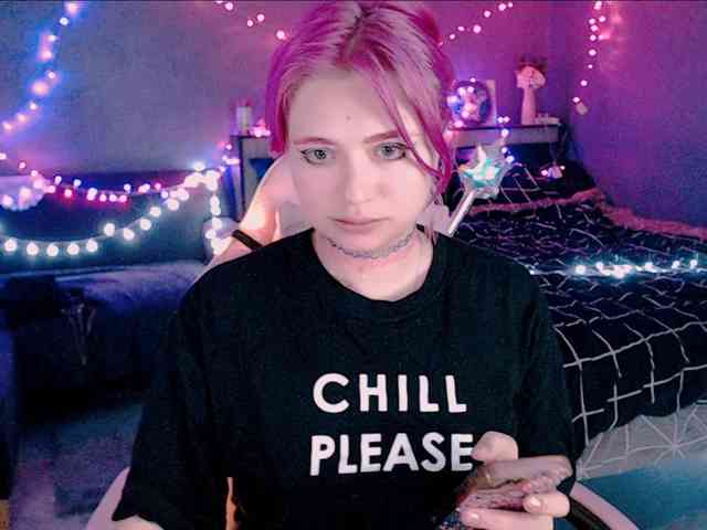 mymoonstar Live Webcam on {site_name}