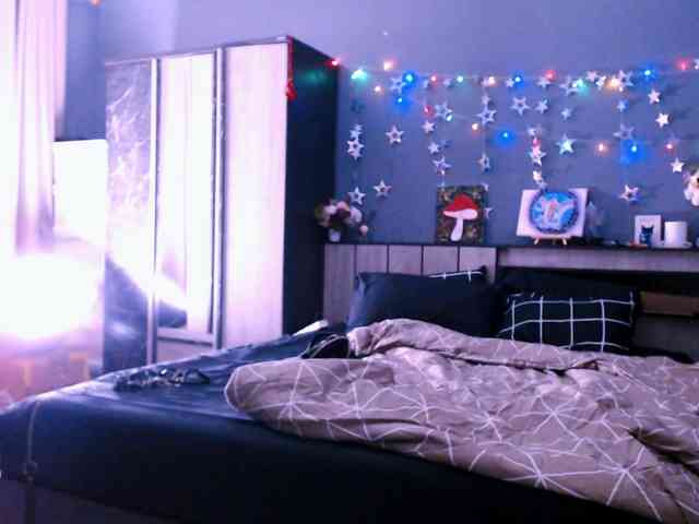 mymoonstar webcam