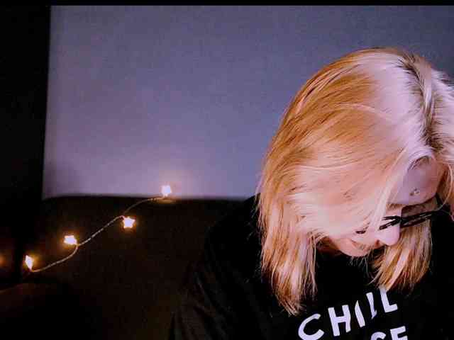 mymoonstar Live Webcam on BongaCams