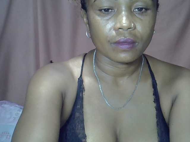 Sexywife1's BongaCams show and profile