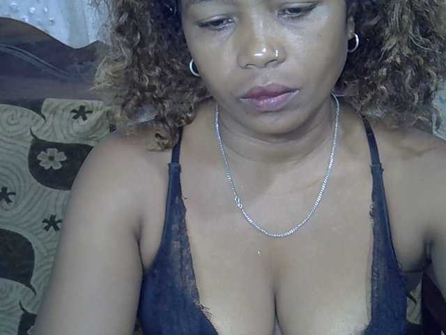 Sexywife1's BongaCams show and profile