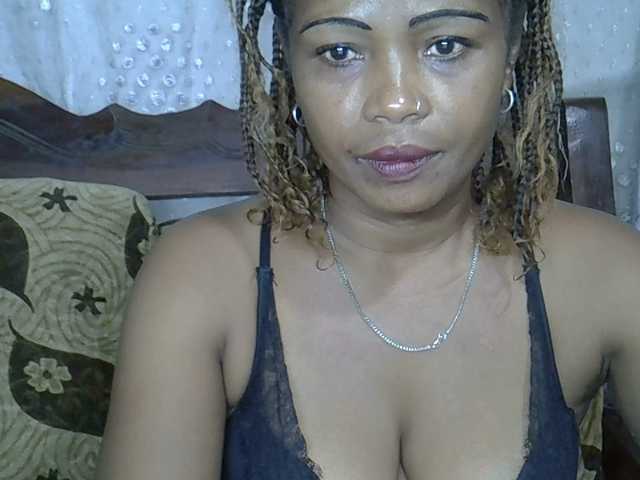 Sexywife1's BongaCams show and profile
