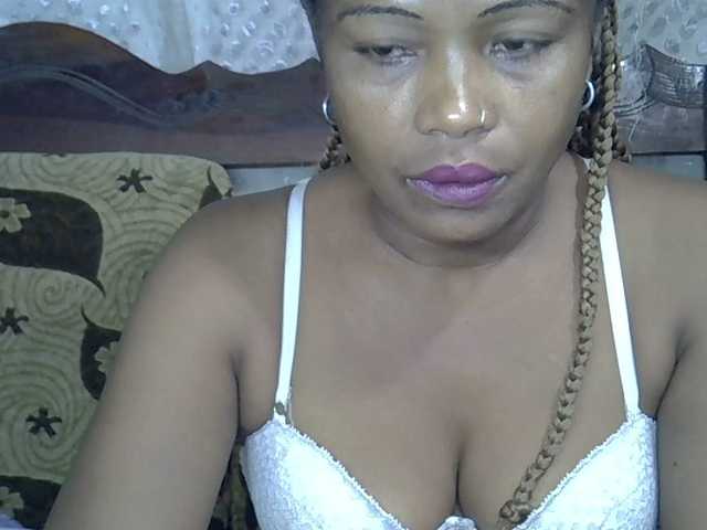 Sexywife1's BongaCams show and profile