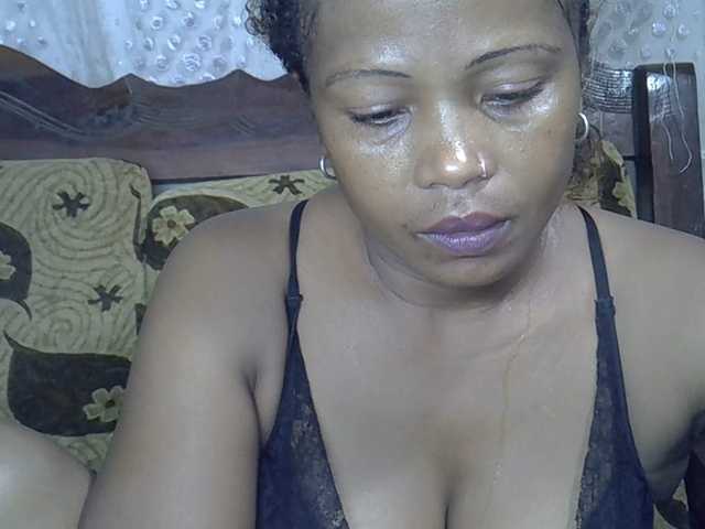 Sexywife1's BongaCams show and profile