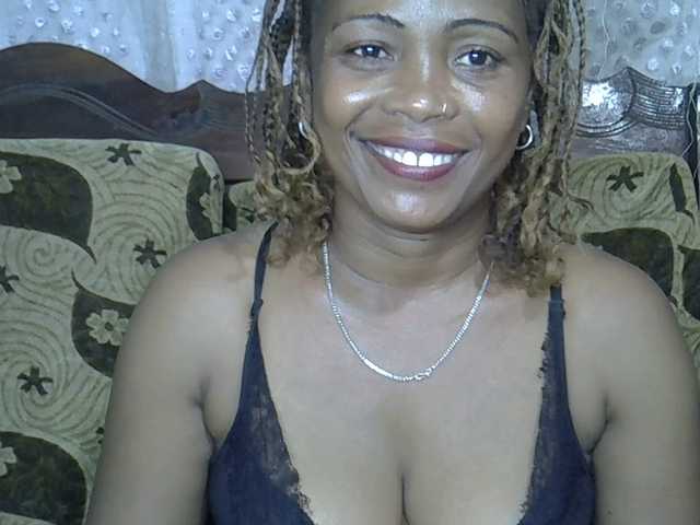 Sexywife1's BongaCams show and profile