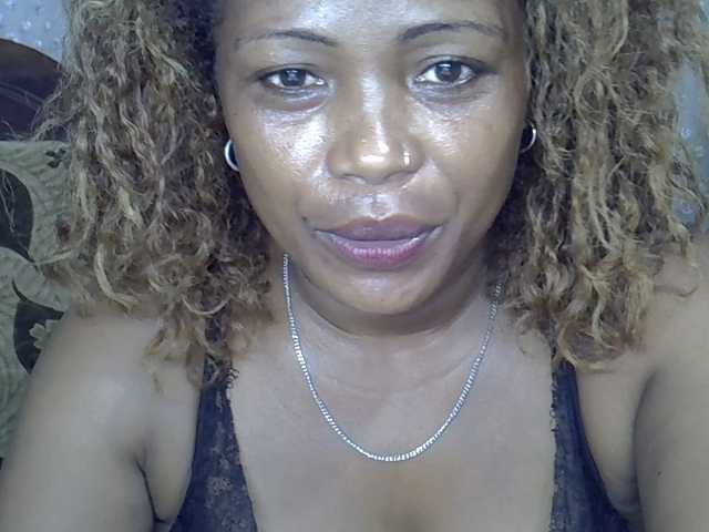 Sexywife1's BongaCams show and profile