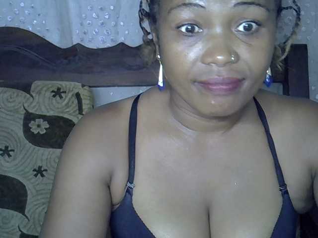 Sexywife1's BongaCams show and profile