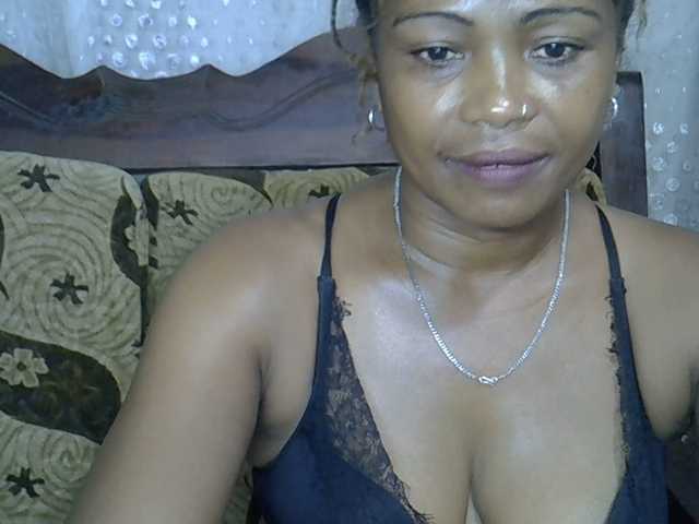 Sexywife1's BongaCams show and profile