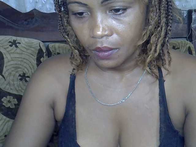 Sexywife1's BongaCams show and profile