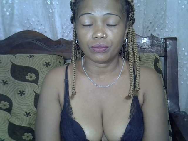 Sexywife1's BongaCams show and profile