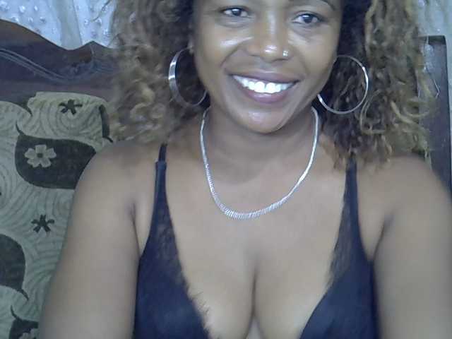 Sexywife1's BongaCams show and profile