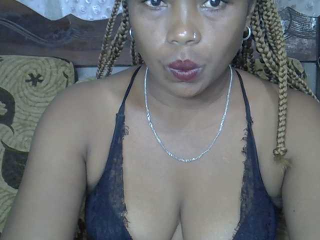 Sexywife1's BongaCams show and profile