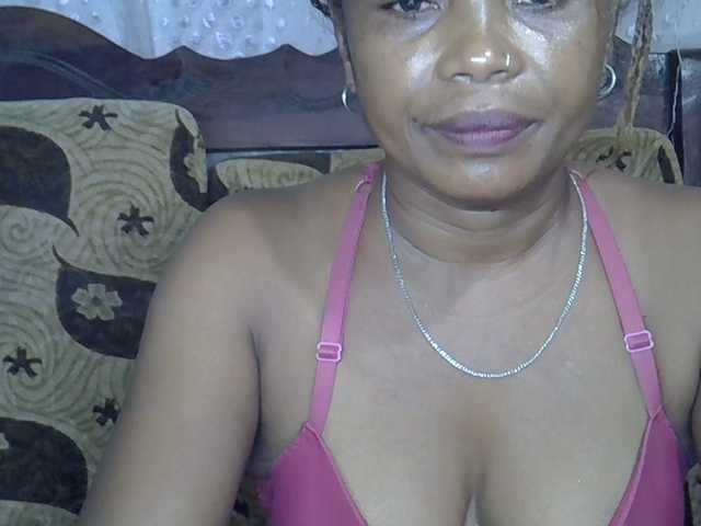 Sexywife1's BongaCams show and profile