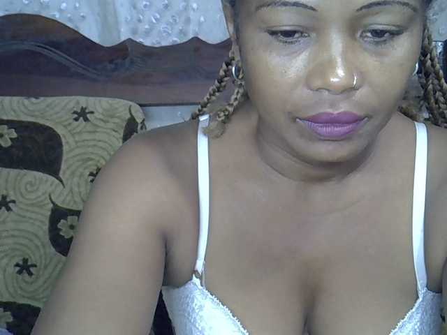 Sexywife1's BongaCams show and profile