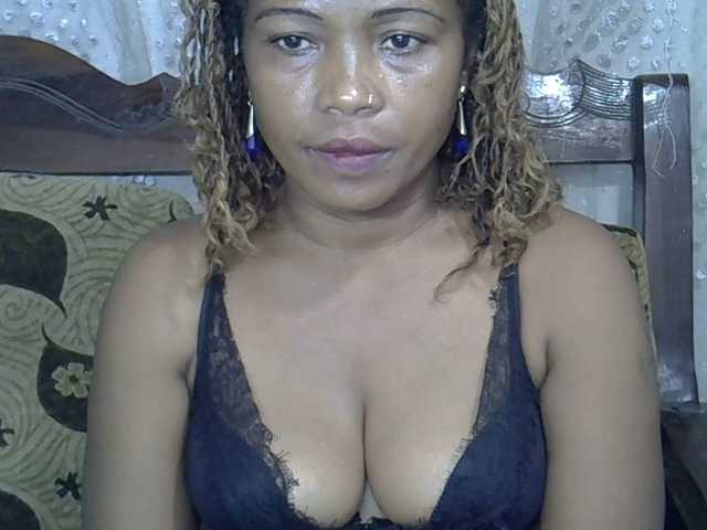 Sexywife1's BongaCams show and profile