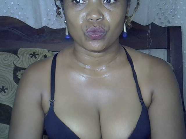 Sexywife1's BongaCams show and profile