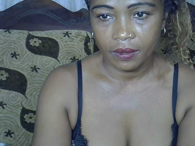 Sexywife1's BongaCams show and profile
