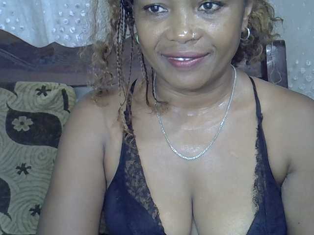 Sexywife1's BongaCams show and profile