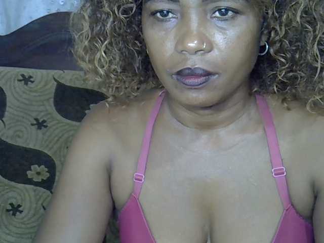 Sexywife1's BongaCams show and profile