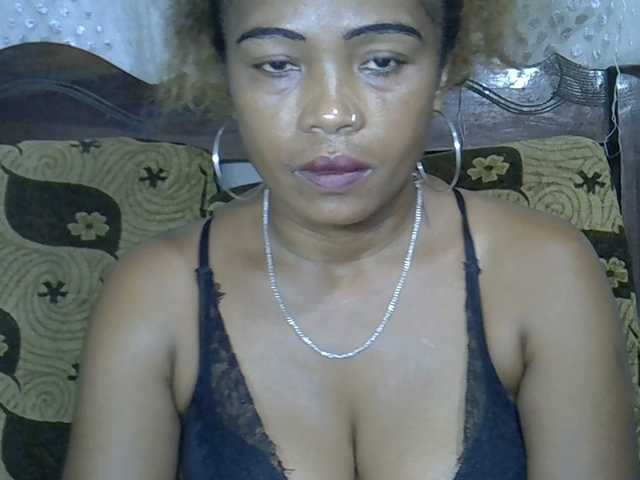 Sexywife1's BongaCams show and profile