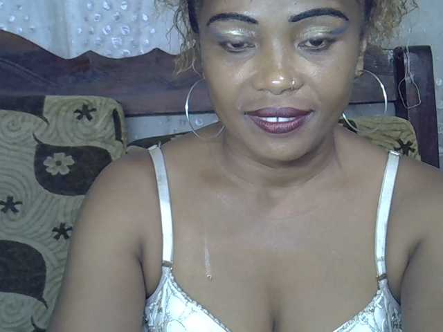 Sexywife1's BongaCams show and profile
