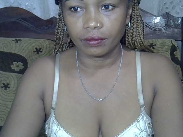 Sexywife1's BongaCams show and profile