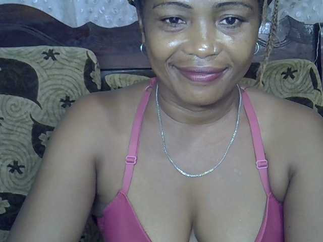 Sexywife1's BongaCams show and profile