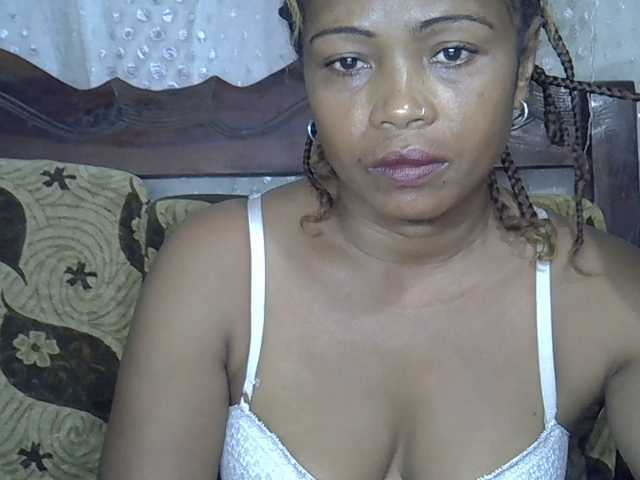 Sexywife1's BongaCams show and profile