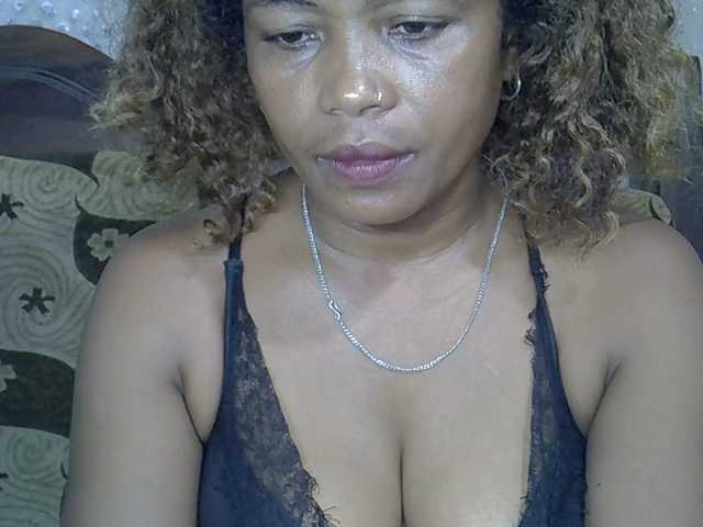 Sexywife1's BongaCams show and profile